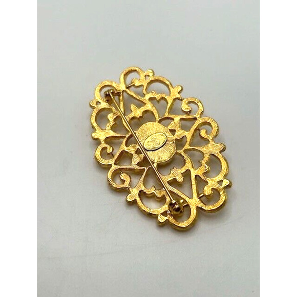 Vintage Scrolled Gold Tone Brooch with Faux Pearl Oval Brooch Pin - Picture 8 of 12